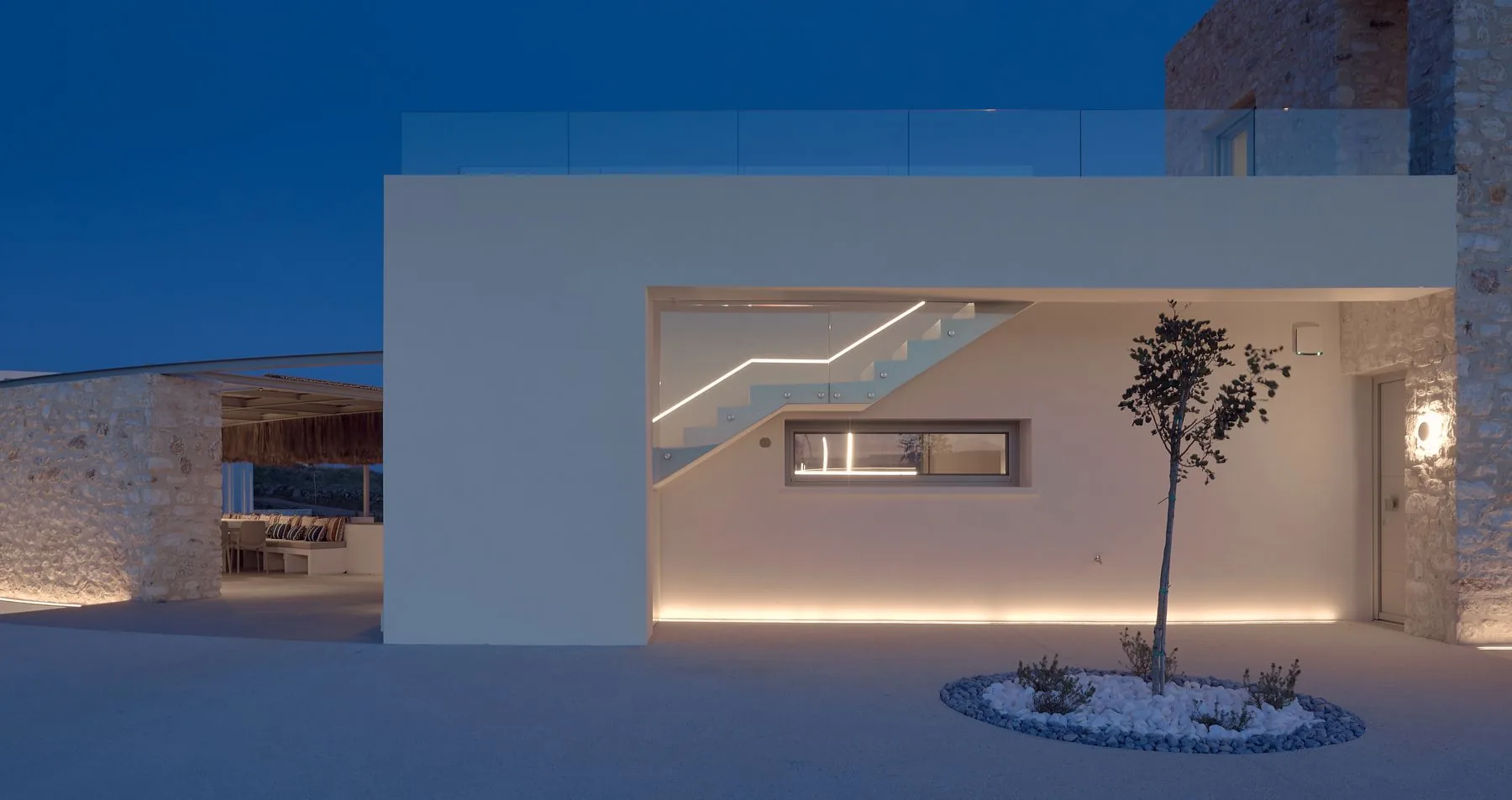 Cycladic courtyard at Villa Ananda, Paros